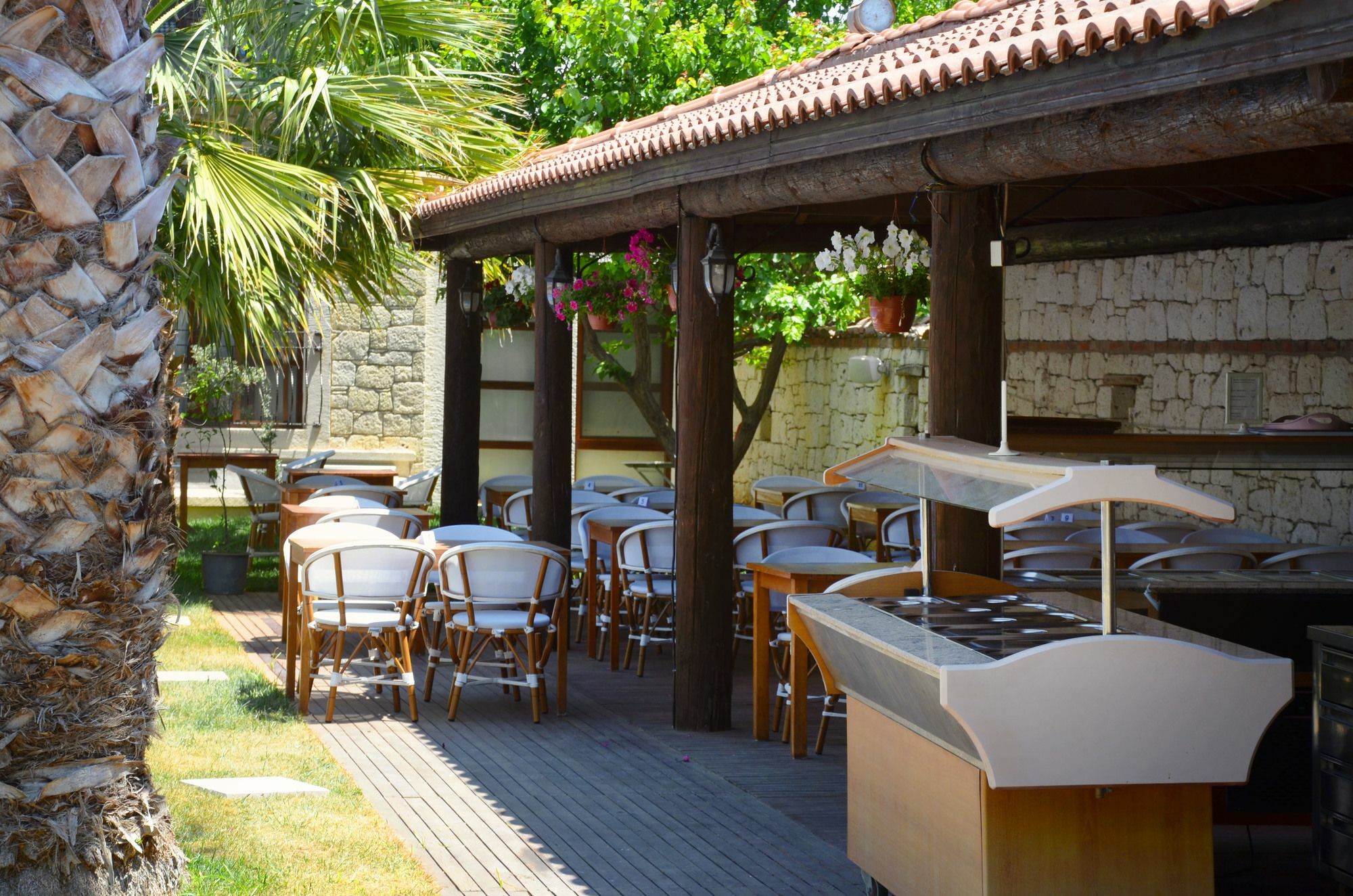 Tasquartas Hotel אלאקאטי מראה חיצוני תמונה