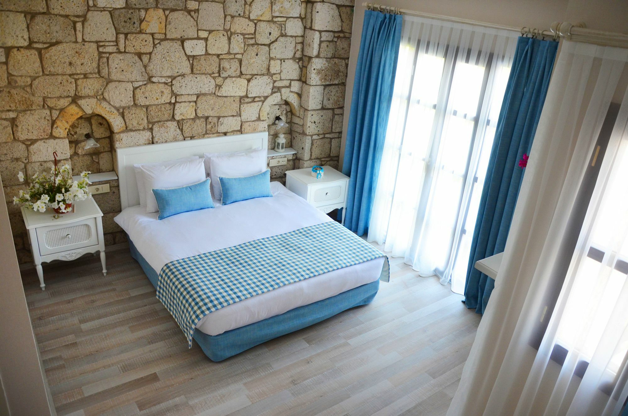 Tasquartas Hotel אלאקאטי מראה חיצוני תמונה