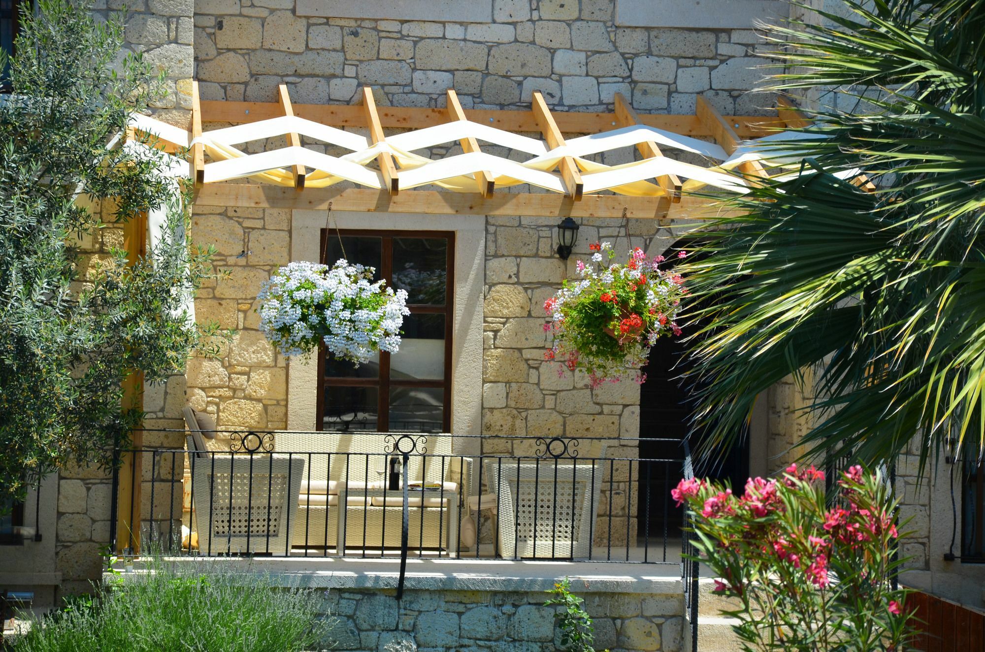 Tasquartas Hotel אלאקאטי מראה חיצוני תמונה