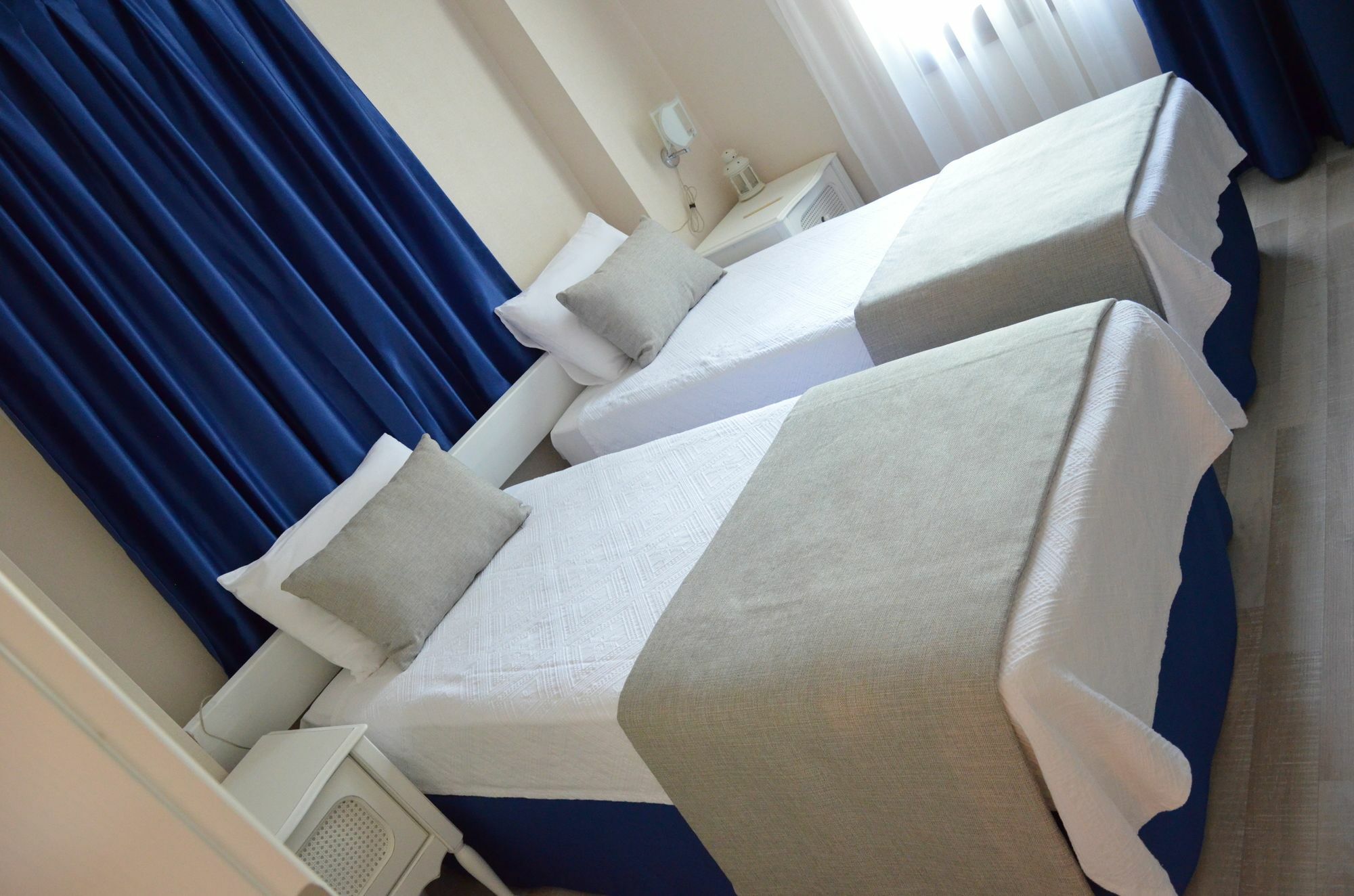 Tasquartas Hotel אלאקאטי מראה חיצוני תמונה