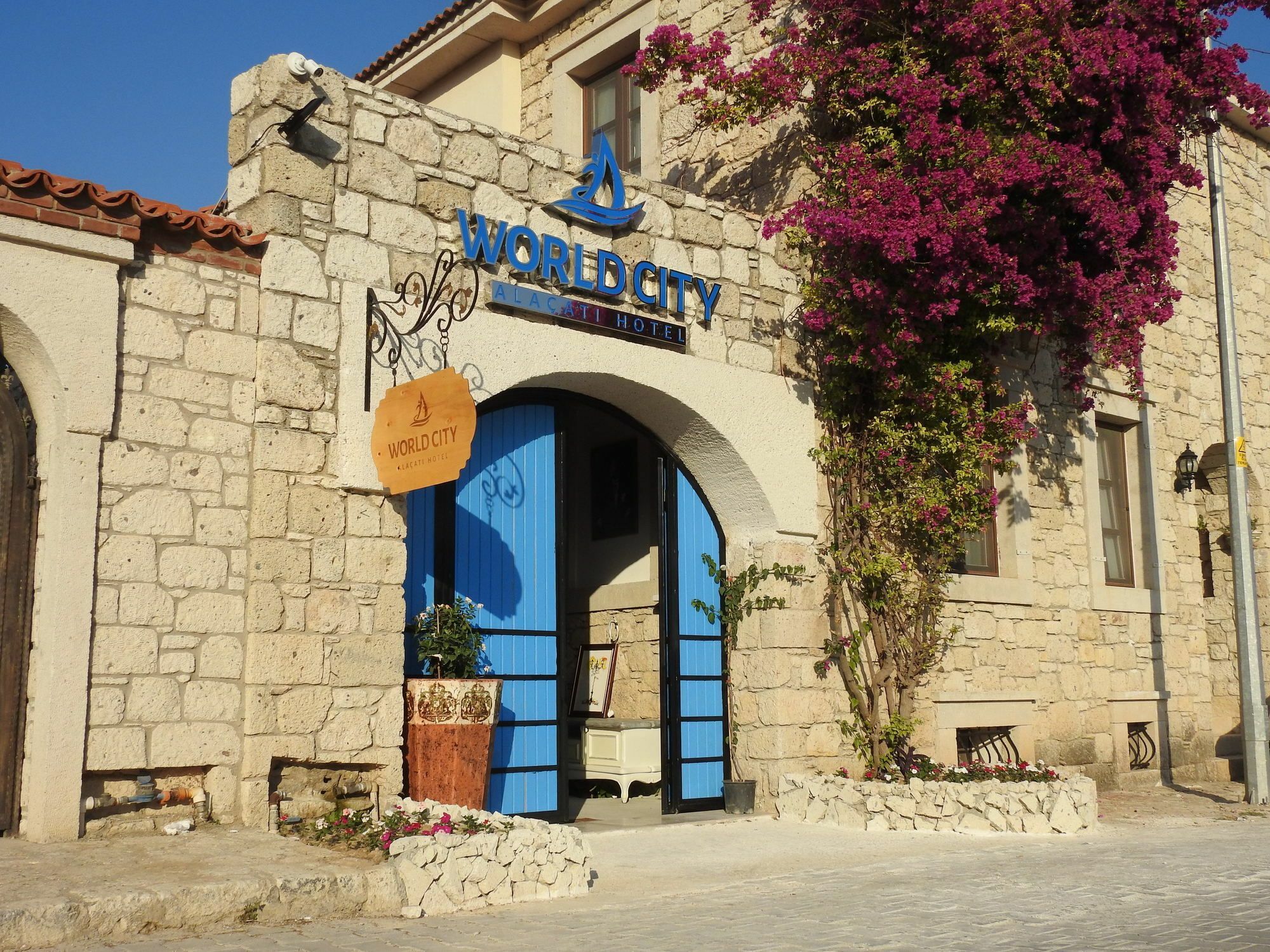 Tasquartas Hotel אלאקאטי מראה חיצוני תמונה